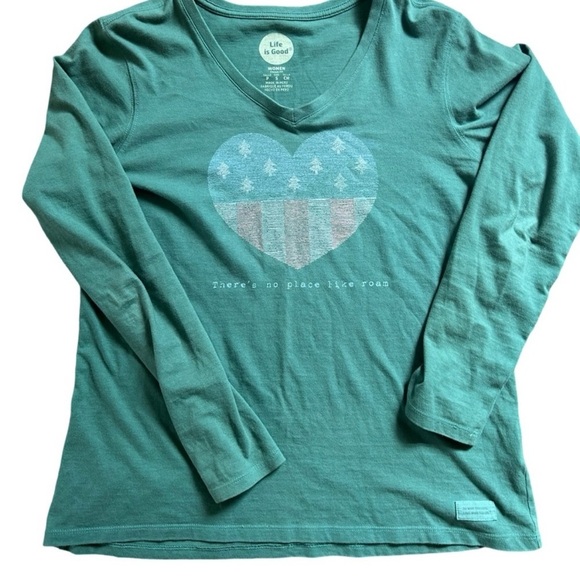 Life is Good Women’s Long Sleeved T Shirt Size Small
There’s No Place Like Roam - Picture 1 of 8